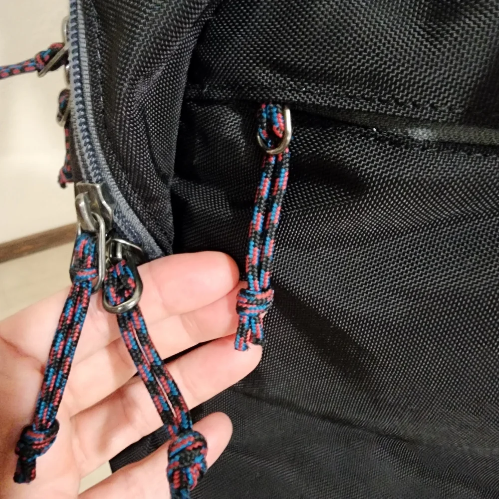 Patagonia Padded Messenger Bag Laptop Carrier Travel Bag Nylon Shoulder Strap